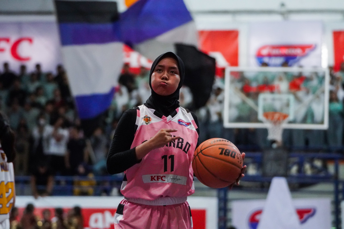 Liviya yalangoch ayollar